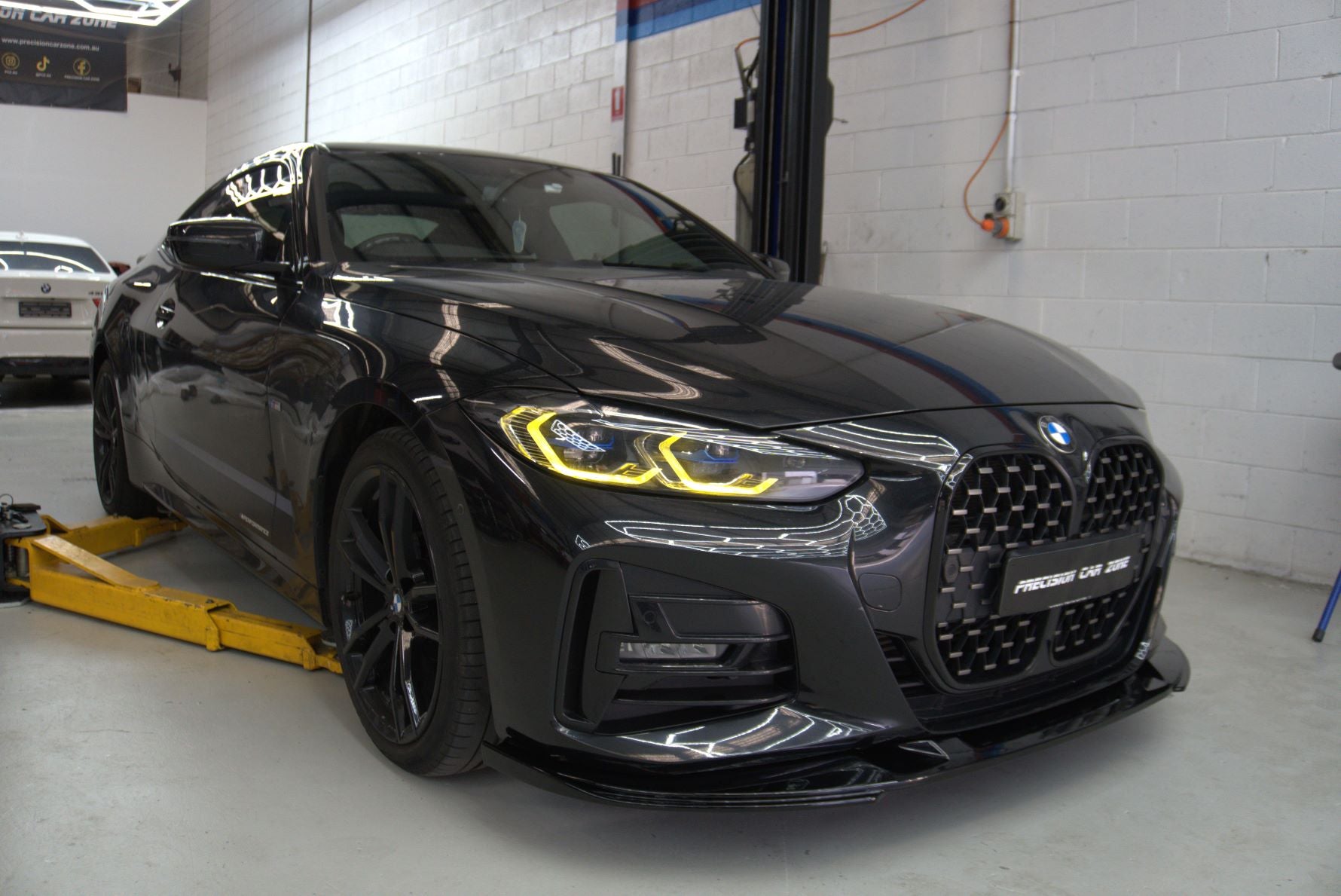 G22 / G23 / G24 3D-Style Front Lip (Glossy Black)