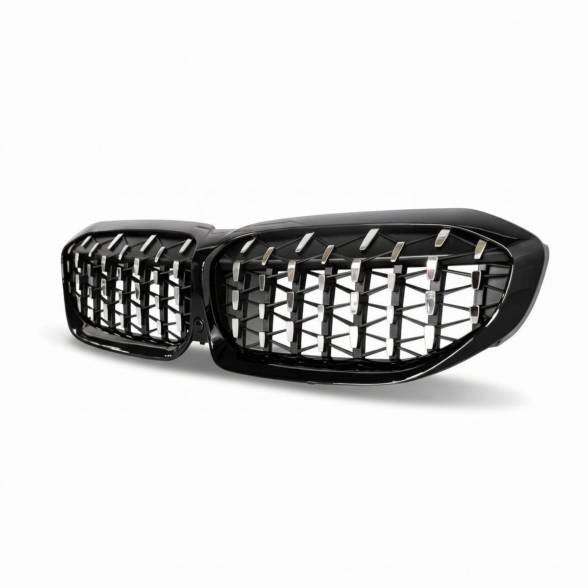 BMW G20 / G21 / G28 Diamond Grille – Gloss Black / Chrome | 2019–2022