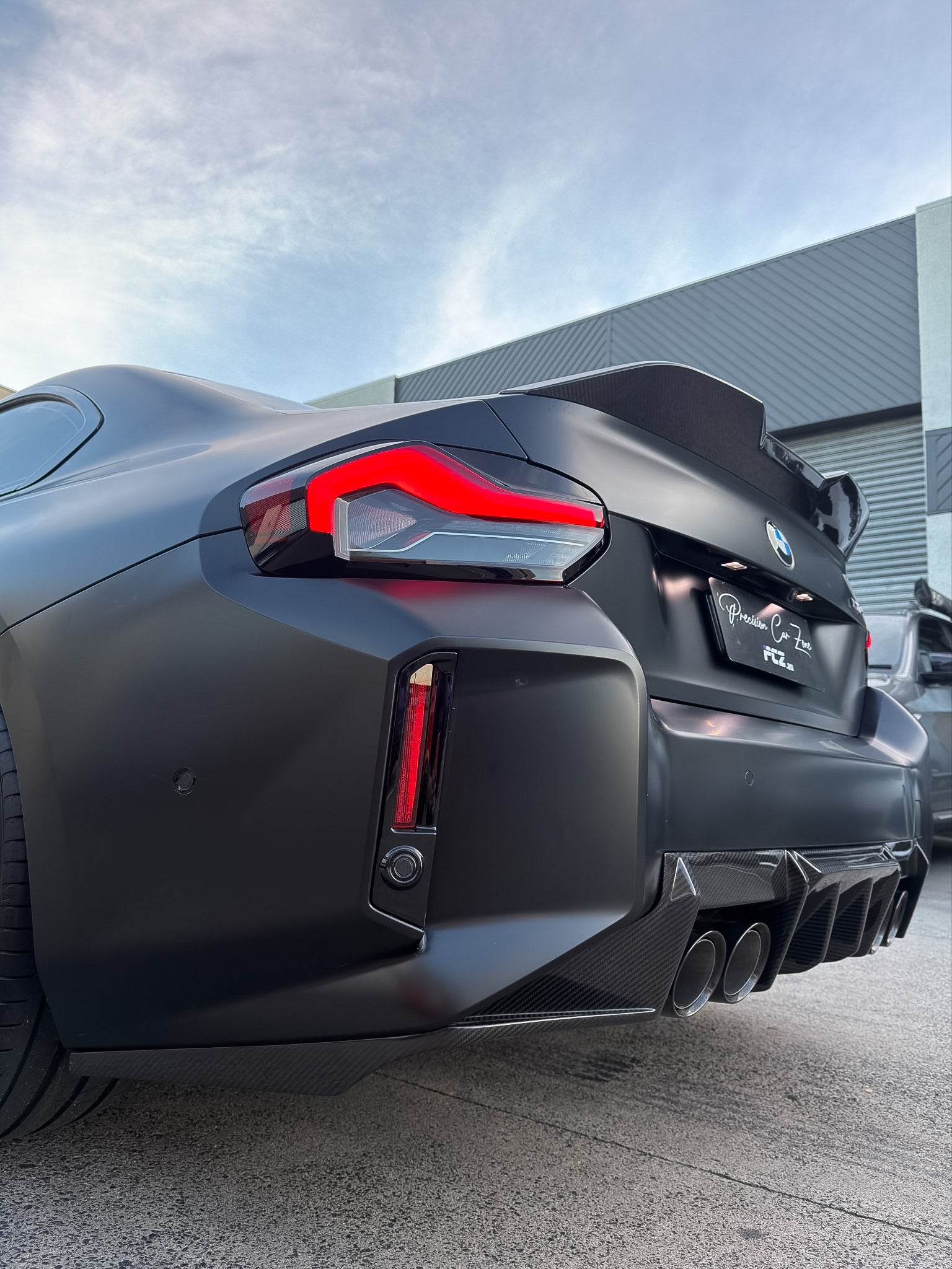 BMW G87 MHC-Performance Style Rear Diffuser — Pre-Preg Dry Carbon
