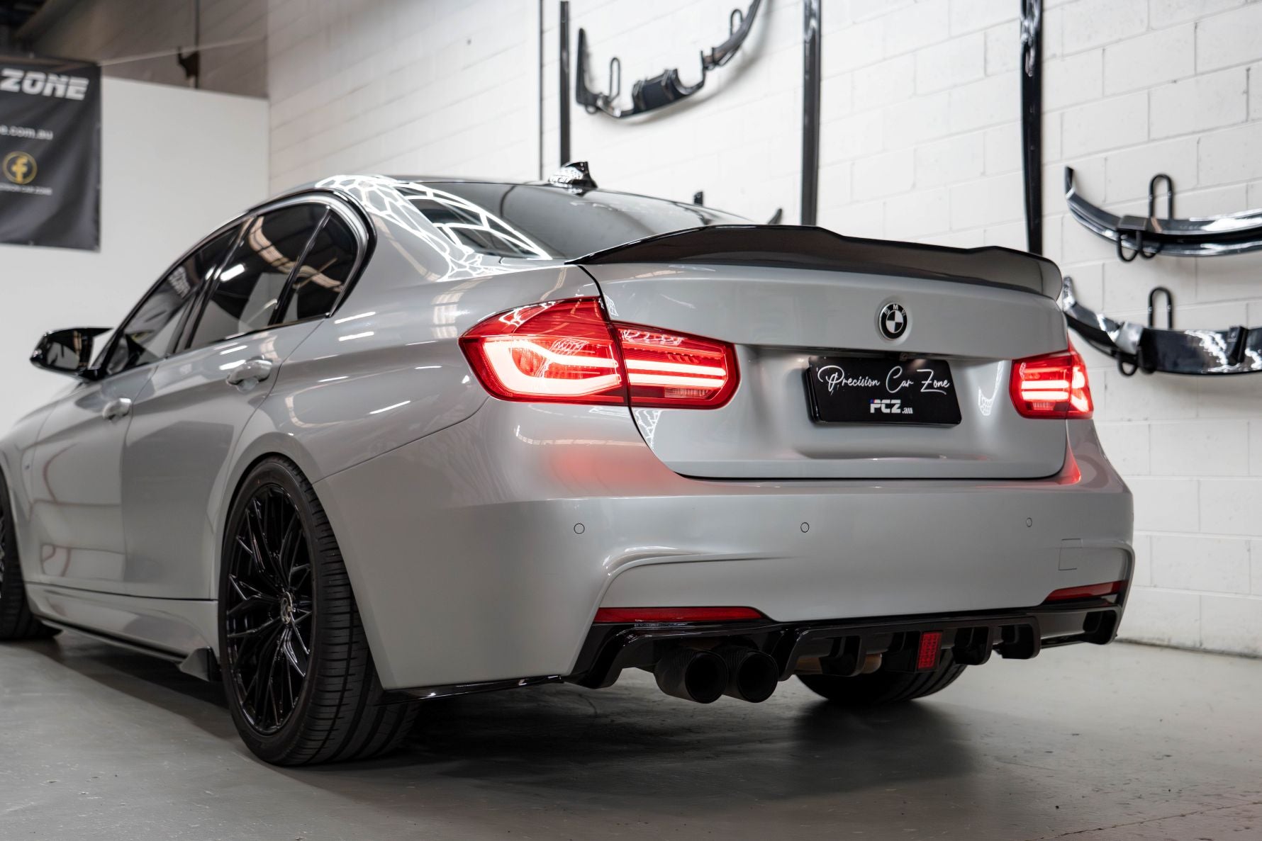 BMW F30 M Performance Style Rear Diffuser with LED – Dual Single Exhaust (2012–2018)