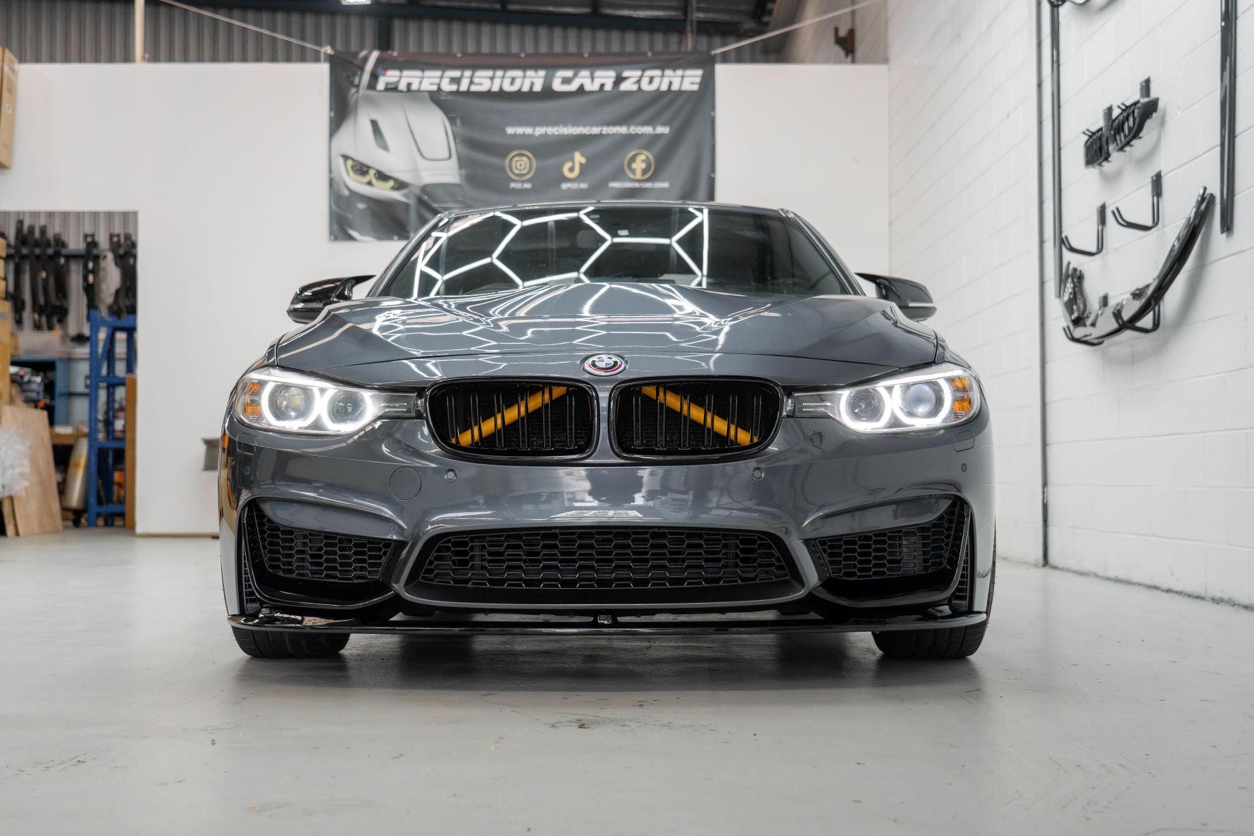 BMW F30 / F31 M3-Style Bumper: M-Performance Front Lip (Carbon Look)