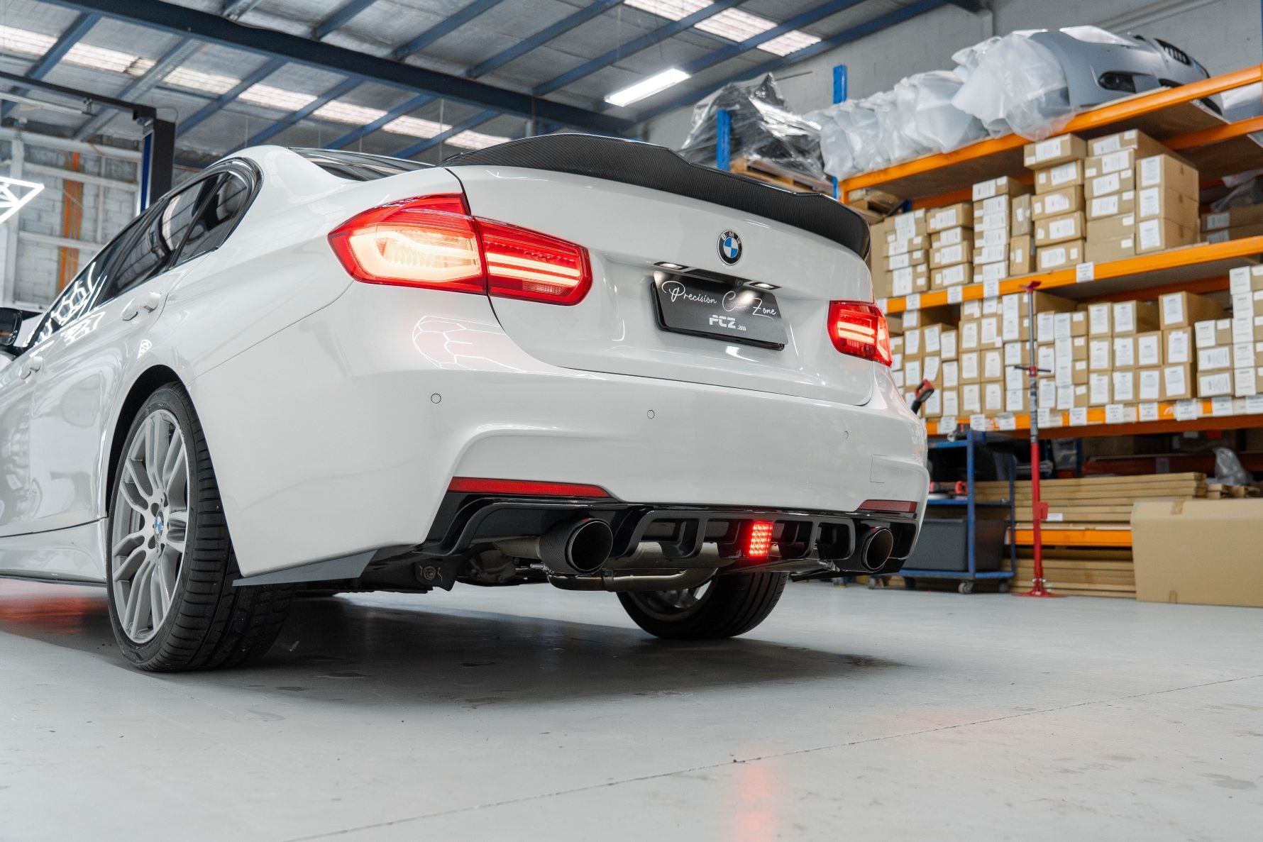 BMW F30 M Performance Style Rear Diffuser with LED & Canards 0-0 – M Sport Bumper (2012–2018)