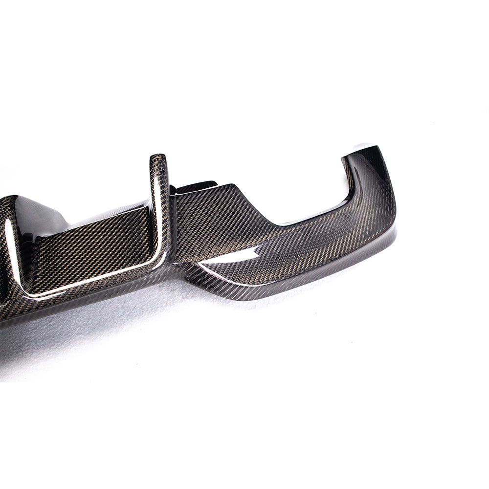 G20 3 Series KBL (Knife Blade Line) Style Rear Diffuser With Led — Carbon Fiber