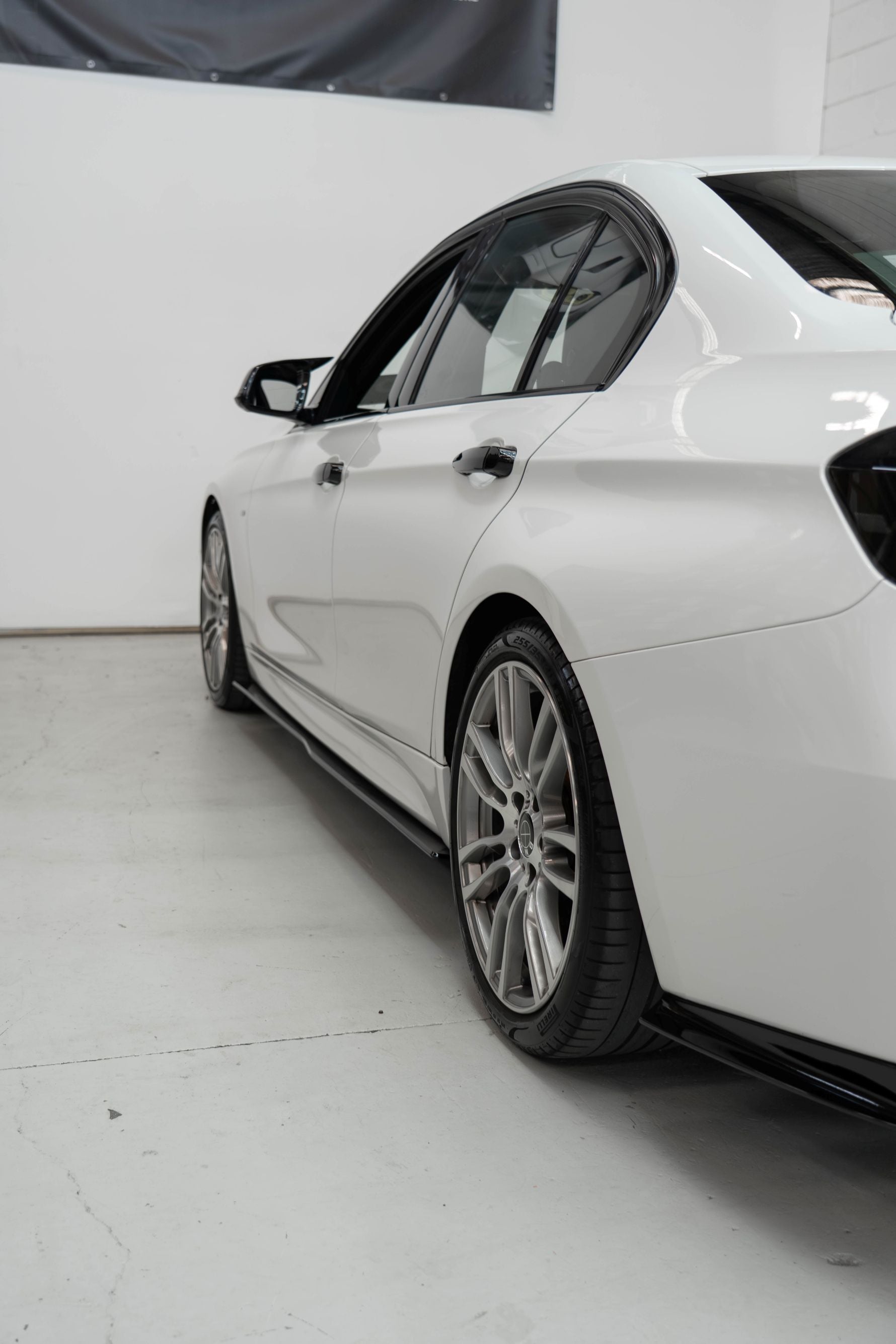 BMW F80 / F82 / F83/ F30 PSM-Style Side Skirts Gloss Black (2012–2020)