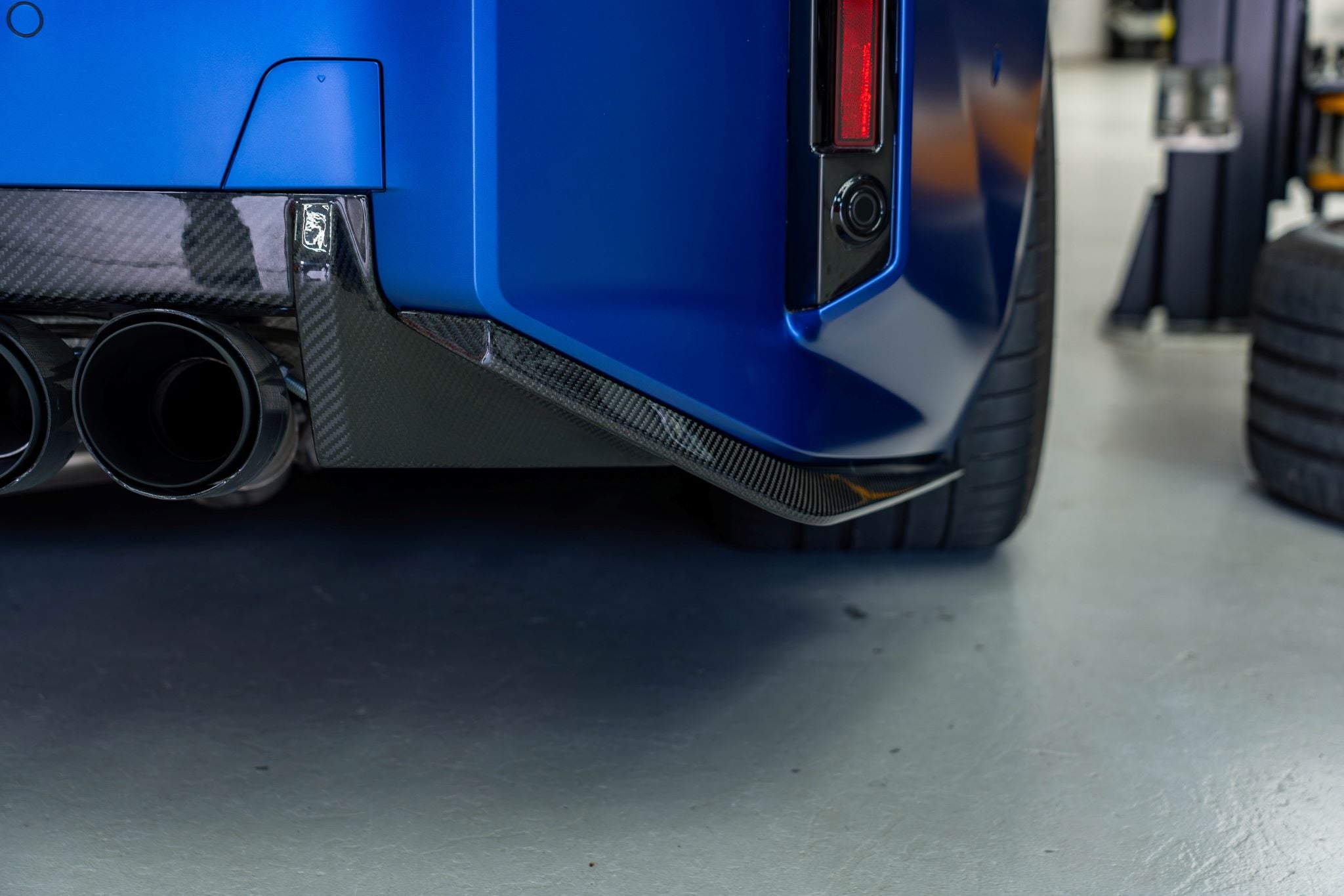 BMW G87 M2 Rear Splitter – Pre-Preg Dry Carbon Fiber