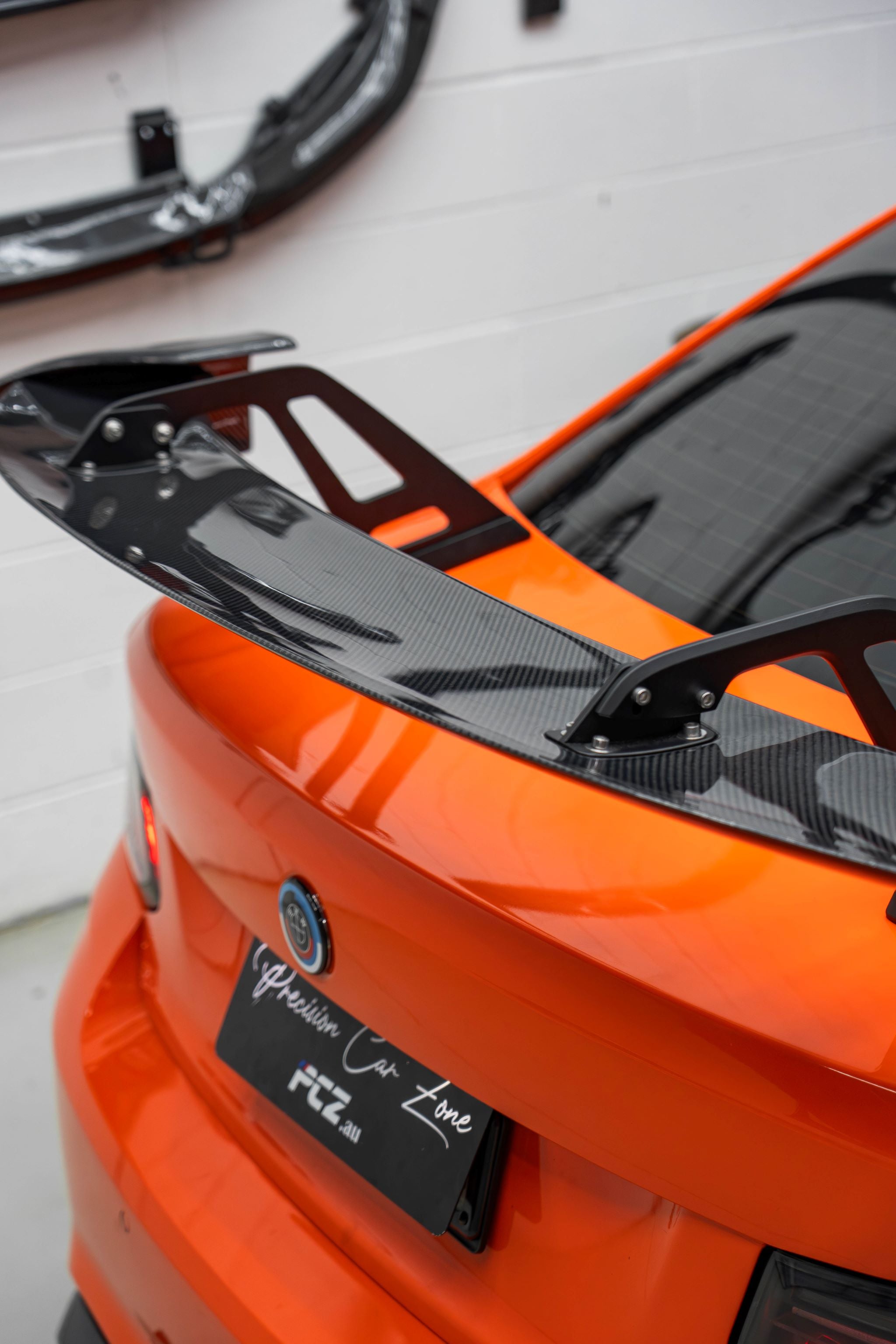 AD Swan Neck GT-Style Rear Spoiler — Carbon Fiber