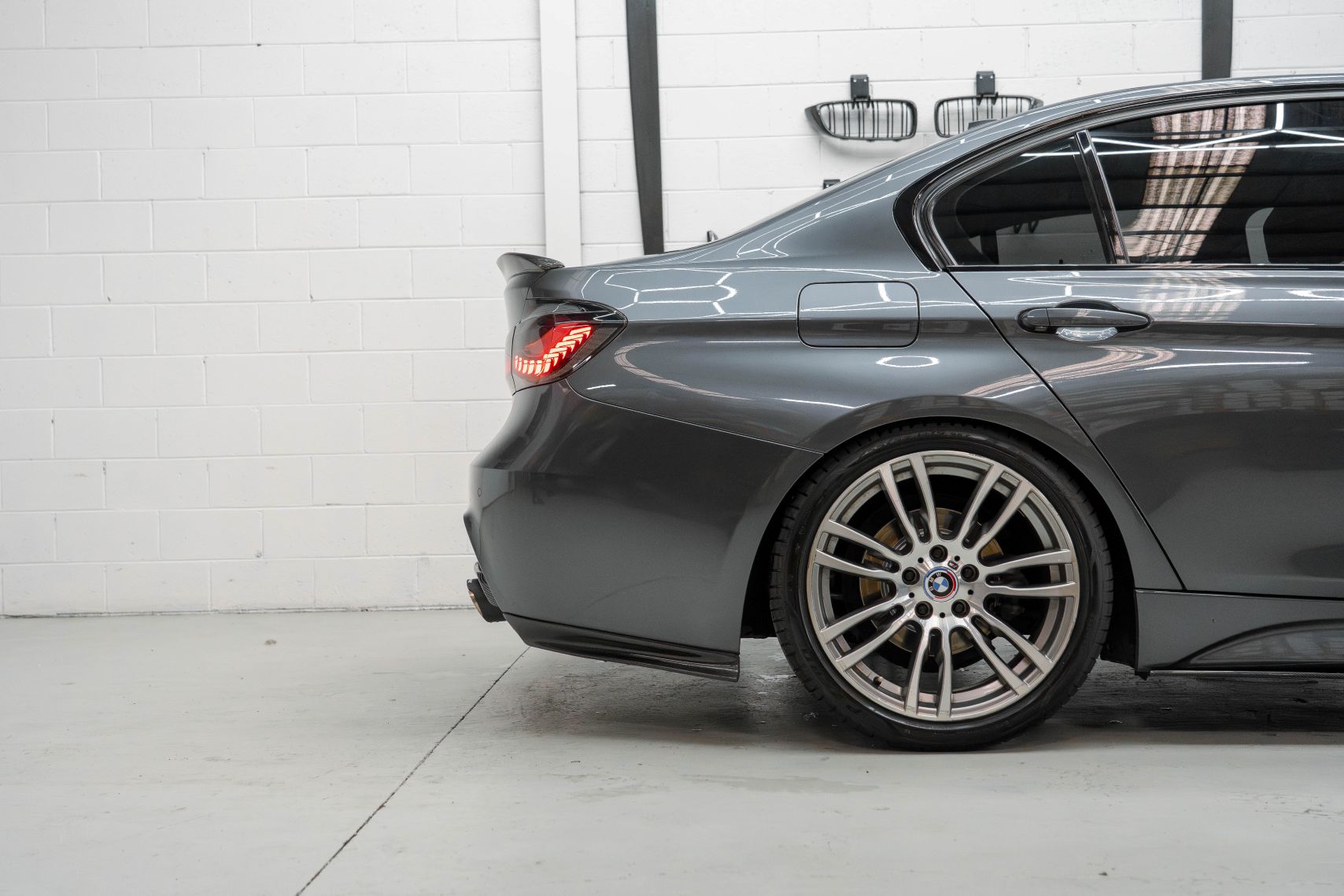 BMW F30 Competition Style Rear Bumper Splitters –Carbon Fiber