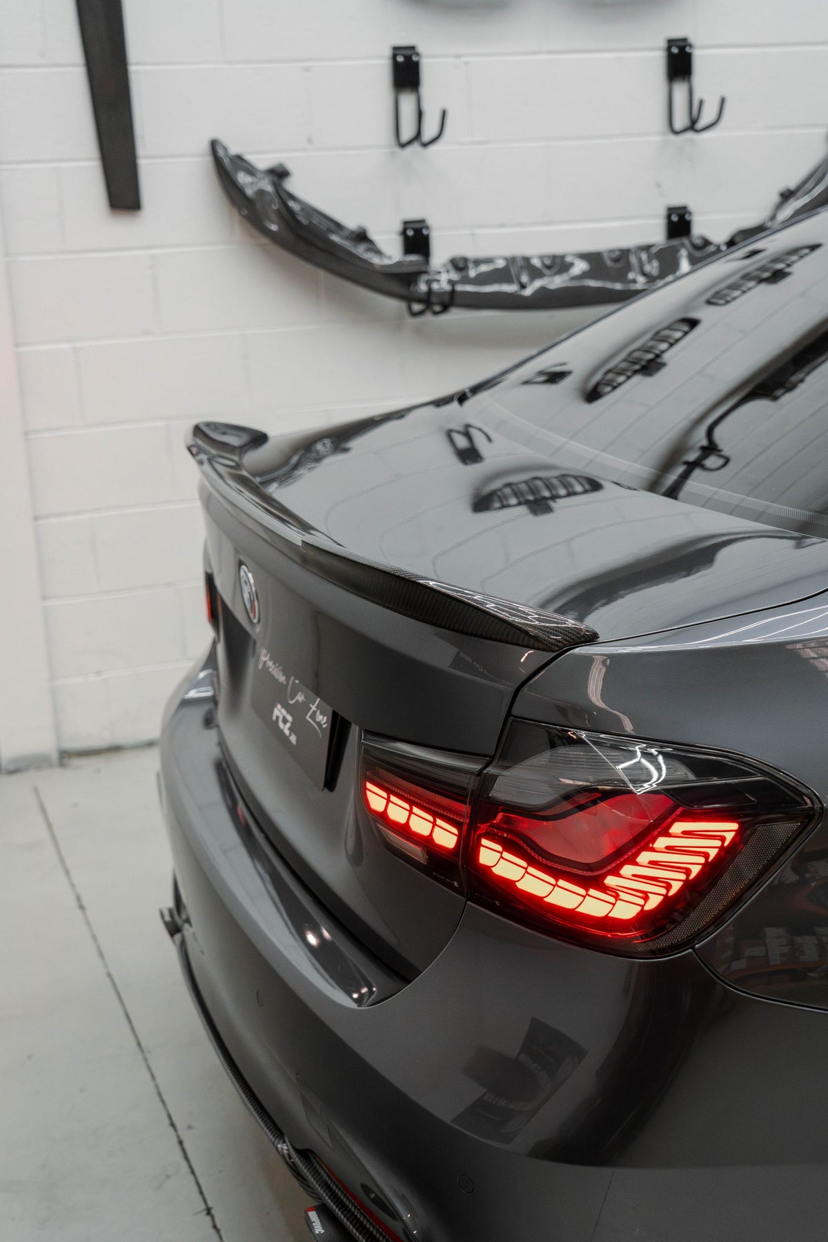 BMW F30 / F80 M3 Dry Pre-Preg Carbon Fiber CS Style Trunk Spoiler (2012–2018)