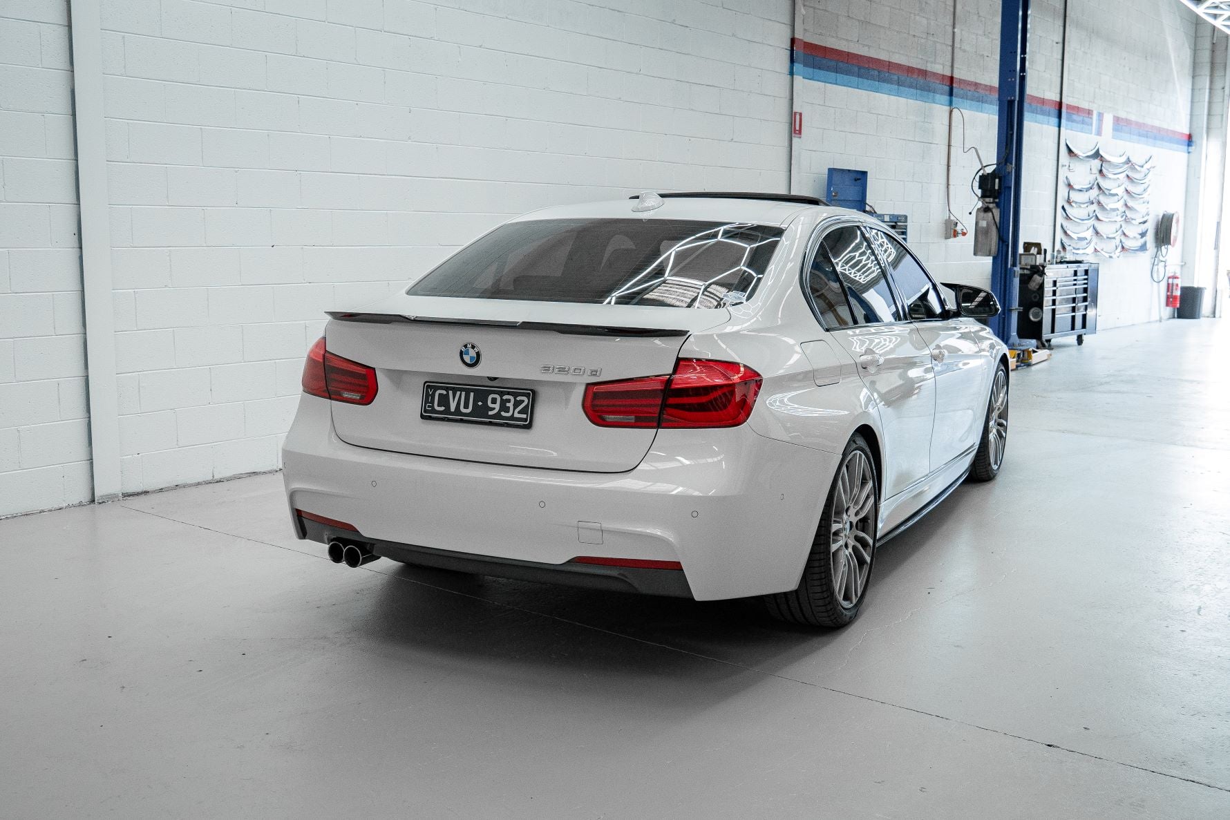 F30 / F80 M4 Style Spoiler – Gloss Black
