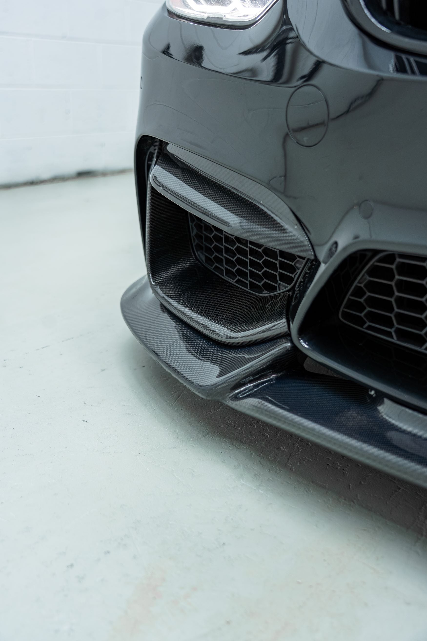 BMW F80 M3 / F82 F83 M4 M Performance Style Front Splitter – Pre-Preg Dry Carbon Fiber (2014–2020)