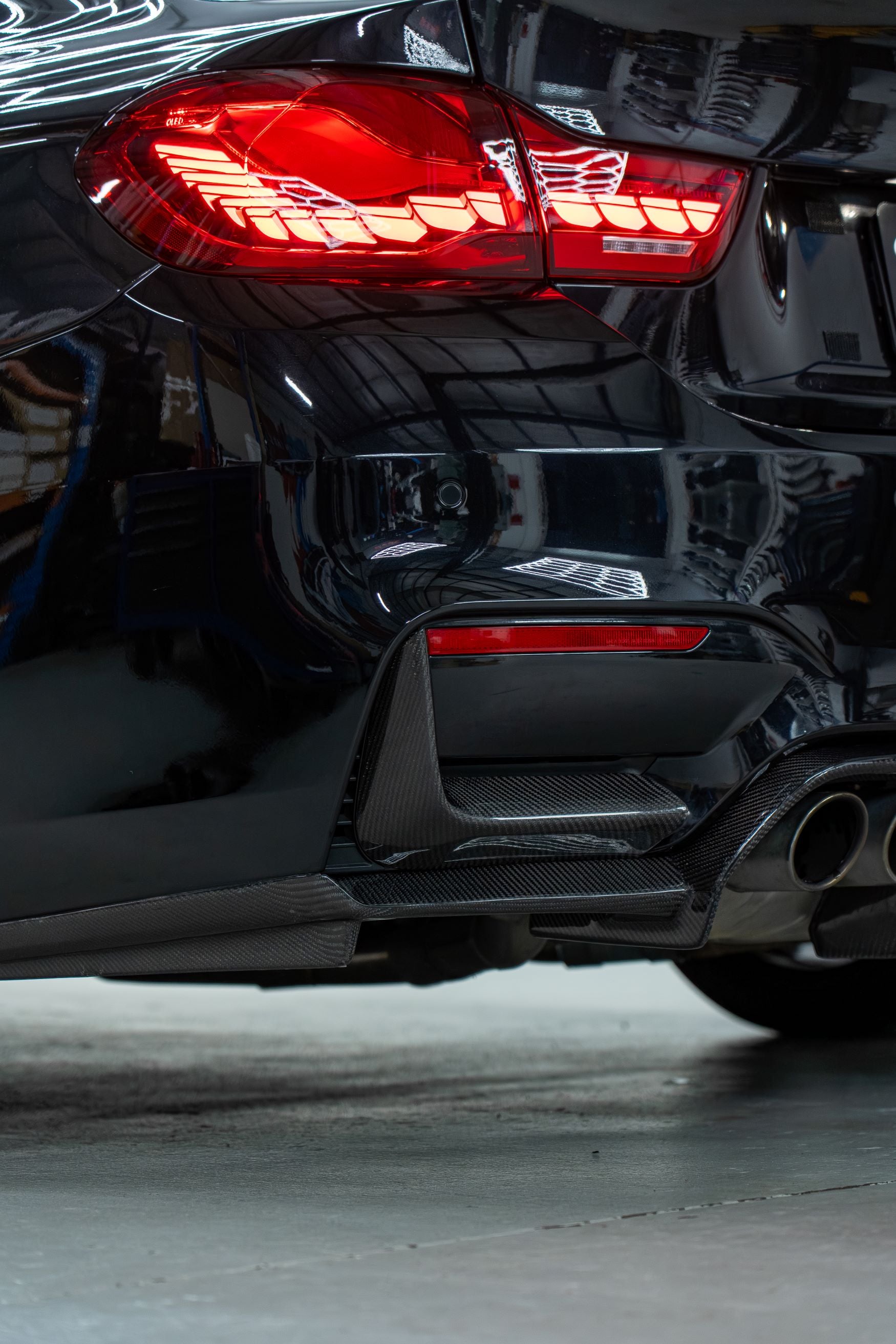 BMW F80 M3 / F82 F83 M4 M Performance Style Rear Bumper Splitters – Pre-Preg Dry Carbon Fiber (2014–2020)