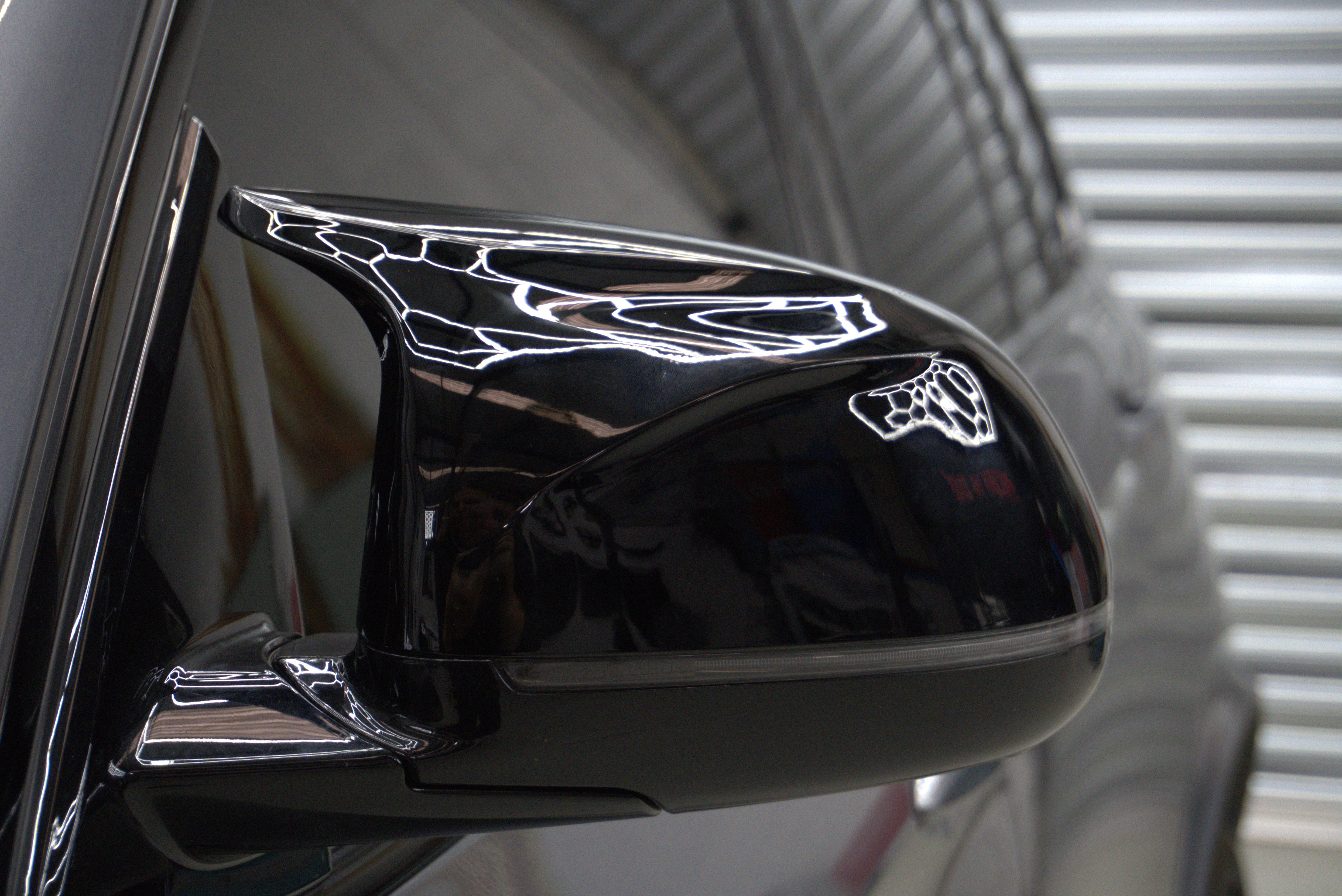 F25 X3 LCI F26 X4 F15 X5 F16 X6 M Performance Style Gloss Black Mirror Caps – BMW X Series